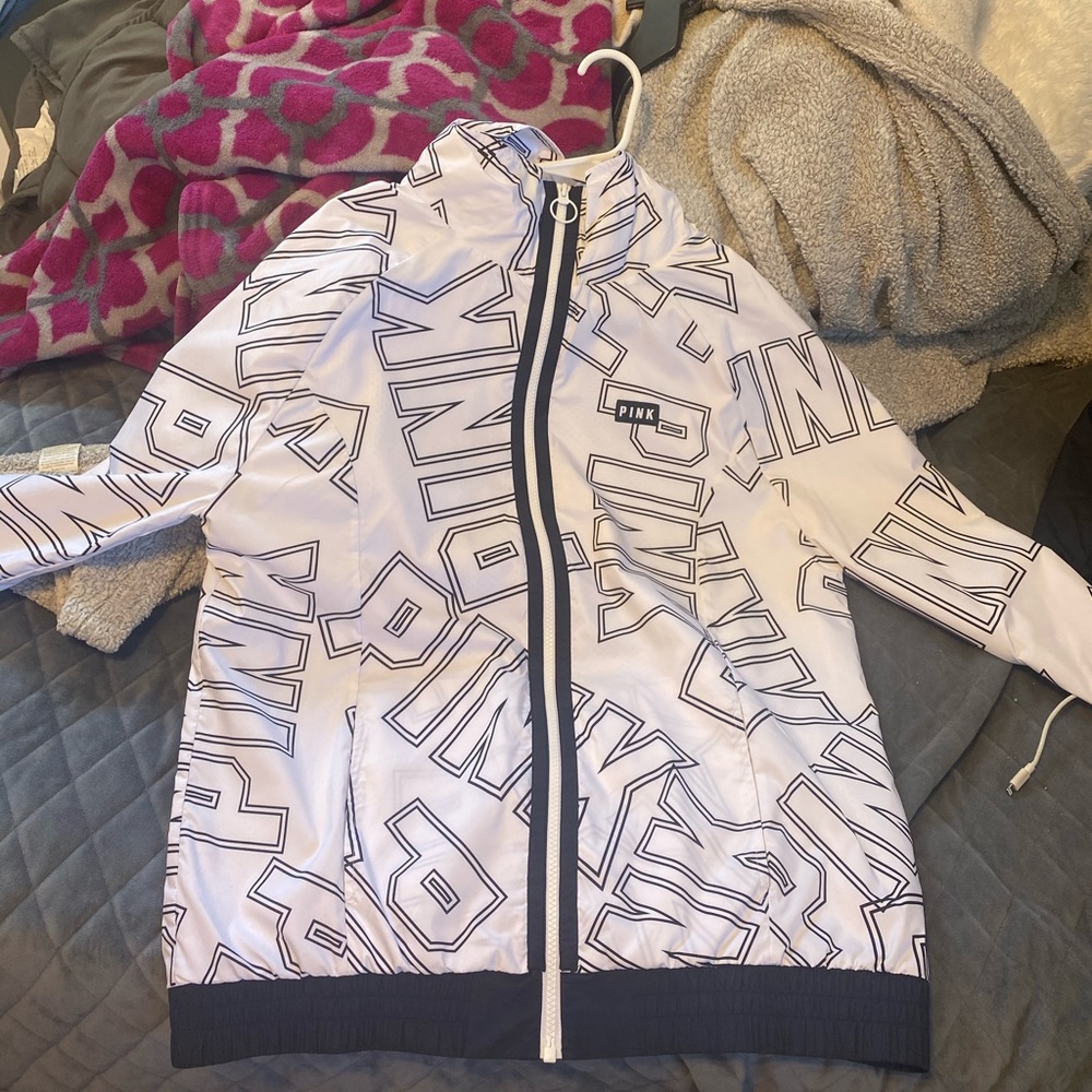 windbreaker